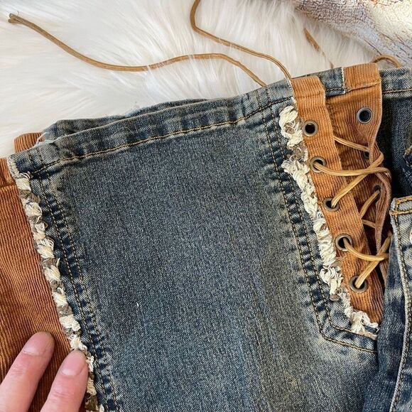 Lace Wing 60's Era VTG Upcycled Festival Jeans Sz 15/16 - Picture 10 of 12